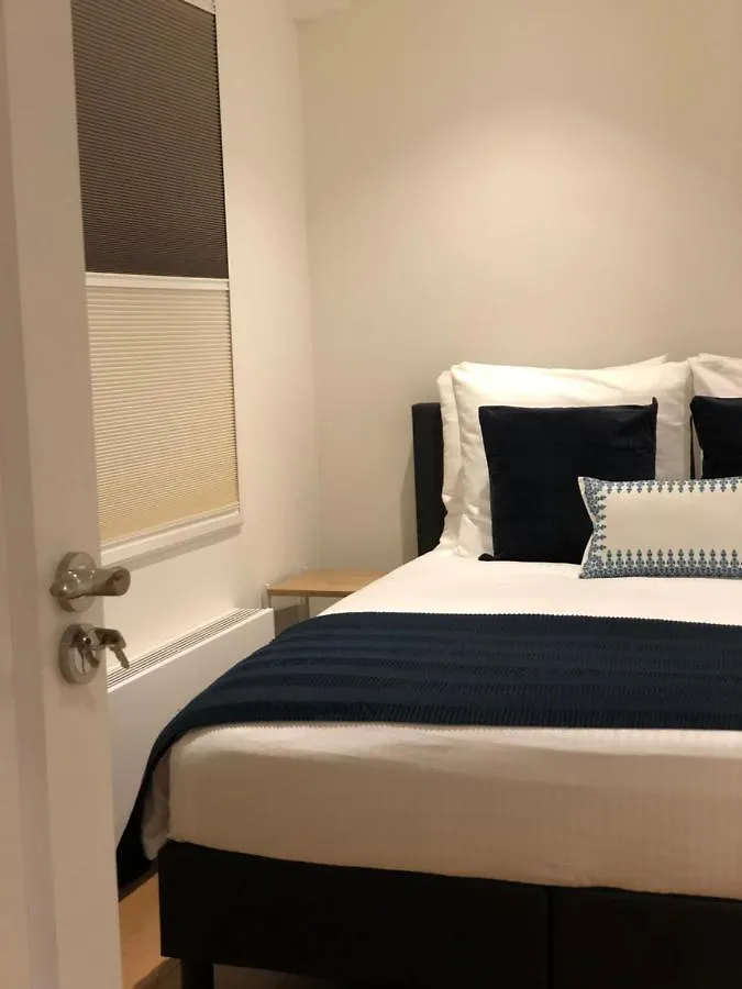Bed & Breakfast Ph93 Amsterdam Central